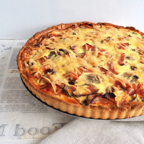 Glutenvrije quiche met champignons en spek Glutenvrije quiche met champignons en spek