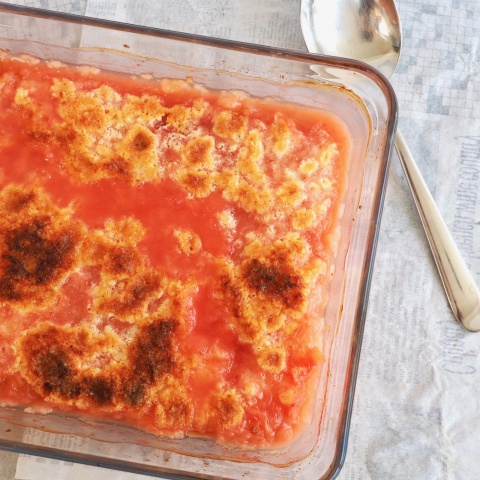 Glutenvrij nagerecht, rabarber aardbeien crumble Glutenvrij nagerecht, rabarber aardbeien crumble