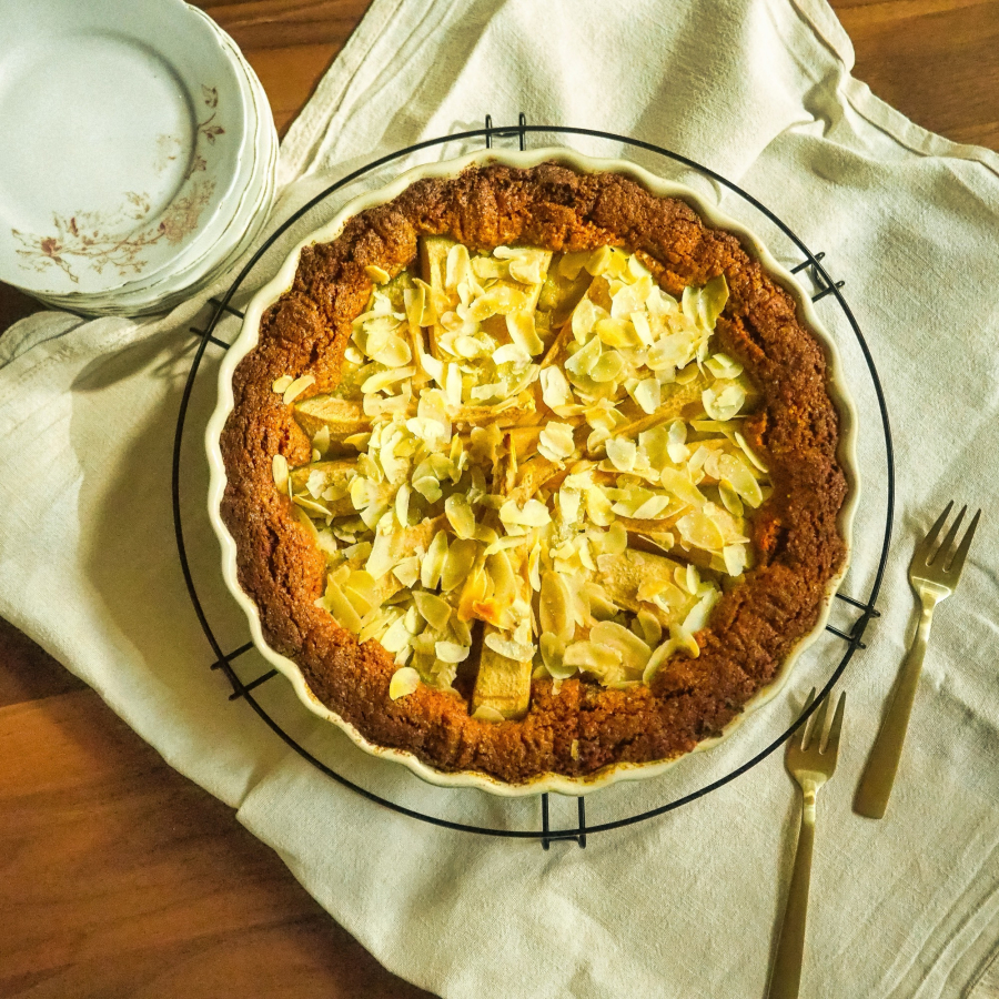 Glutenvrije speculaastaart met peer